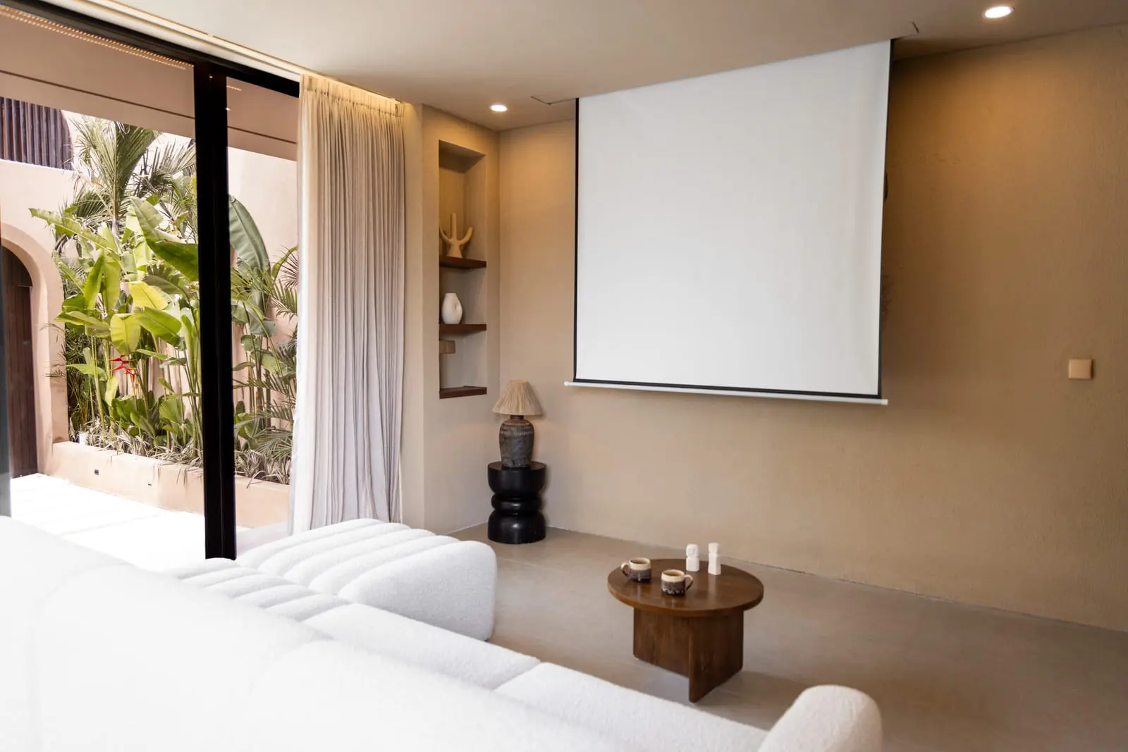 SISI 2-bedroom villa with gym access, photo 9 of 19