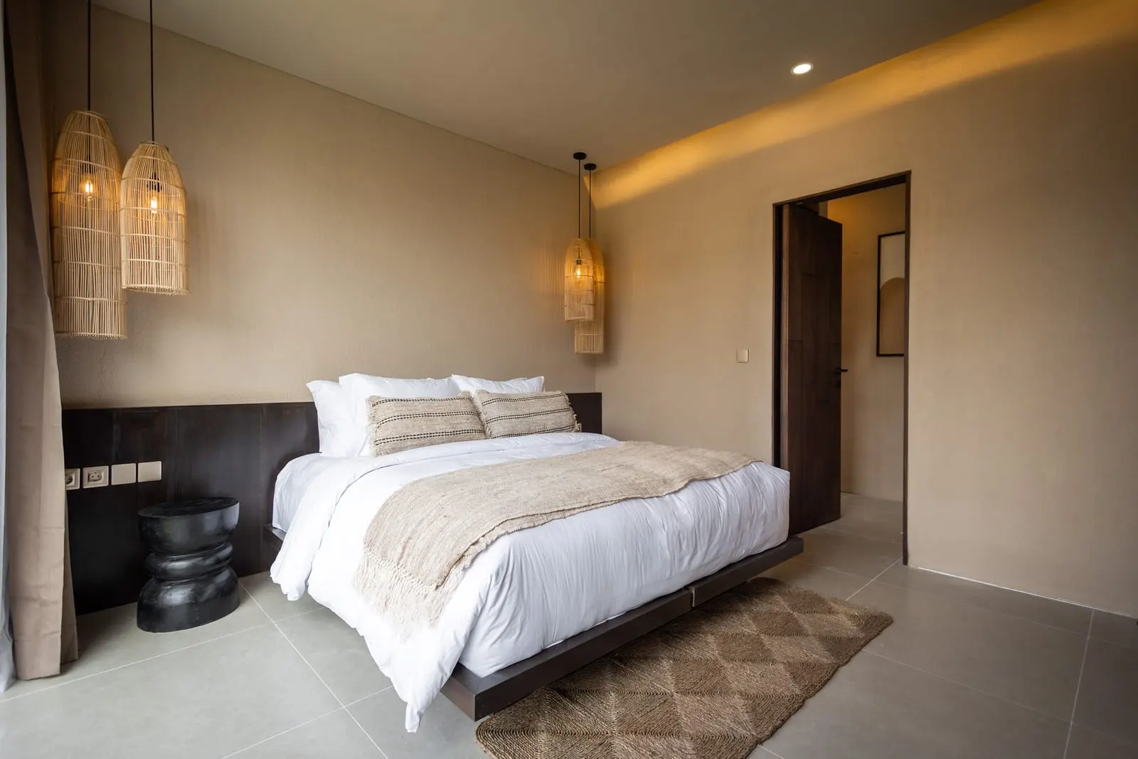 SISI 2-bedroom villa with gym access, photo 17 of 19