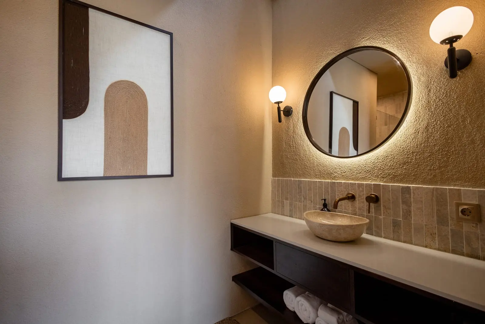 SISI 2-bedroom villa with gym access, photo 18 of 19