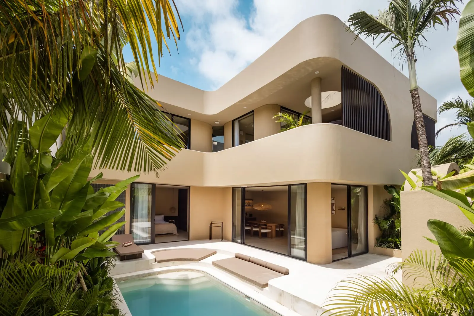 SISI 3-bedroom wellness villa, photo 3 of 14