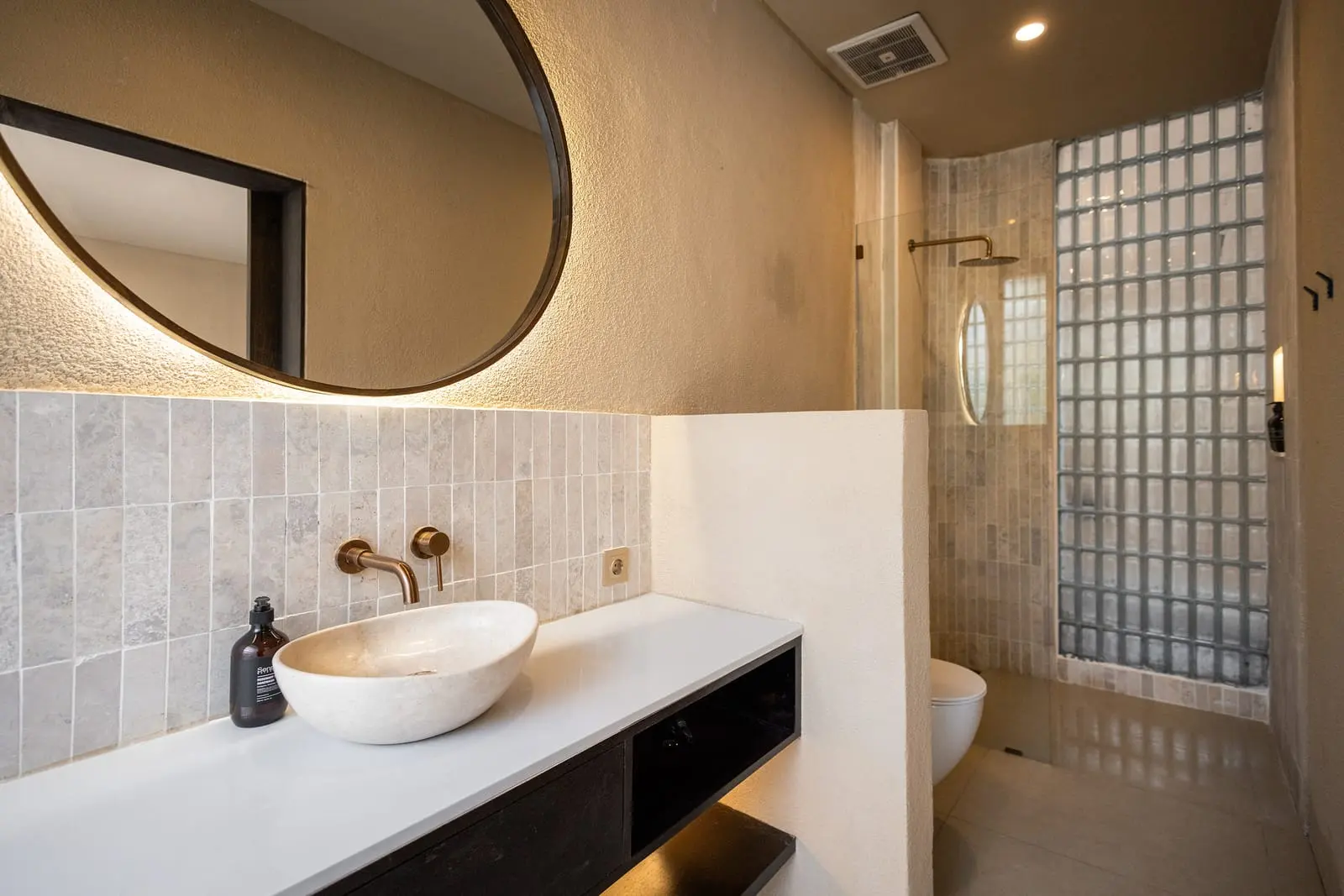 SISI 3-bedroom wellness villa, photo 6 of 14