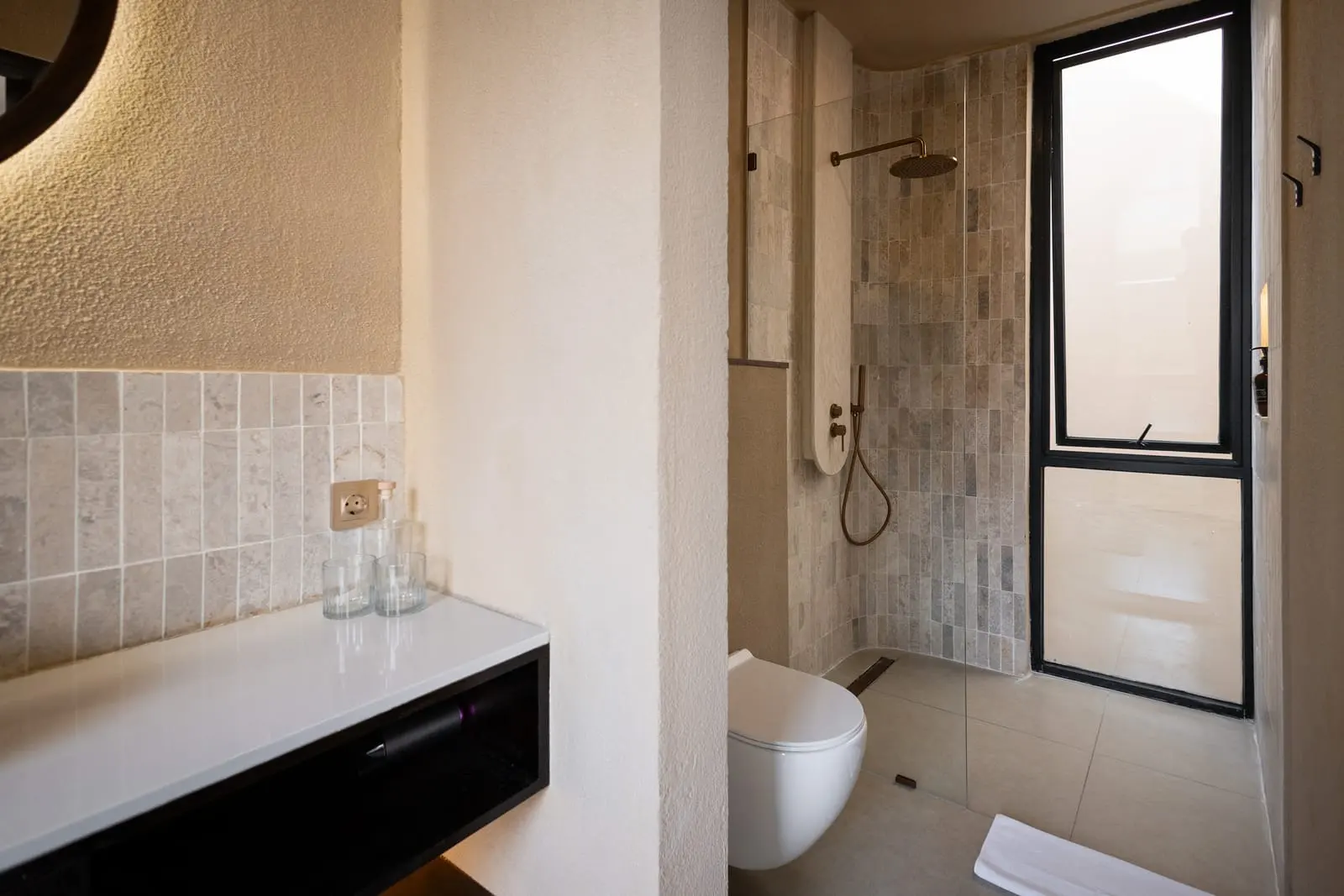 SISI 3-bedroom wellness villa, photo 12 of 14